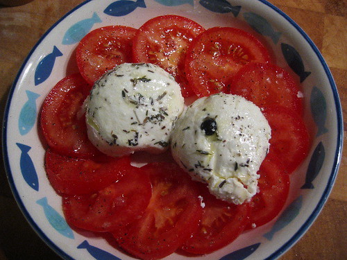 Tomato and goat's cheese